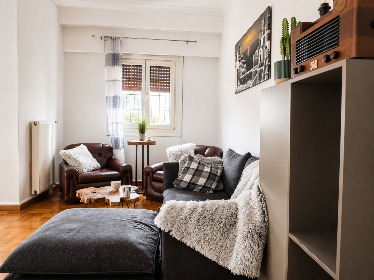 RentFlexy Syraggiou - Livingroom 3